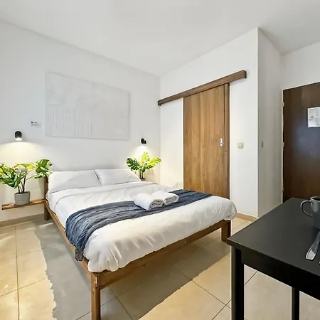 Cotiere Guest house