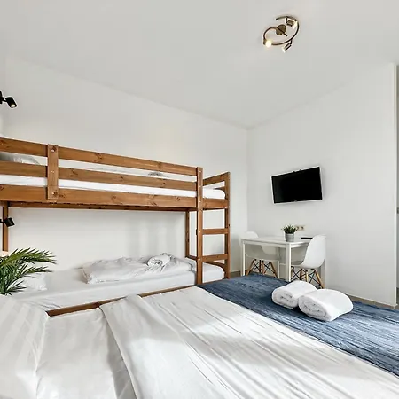Cotiere Guest house *